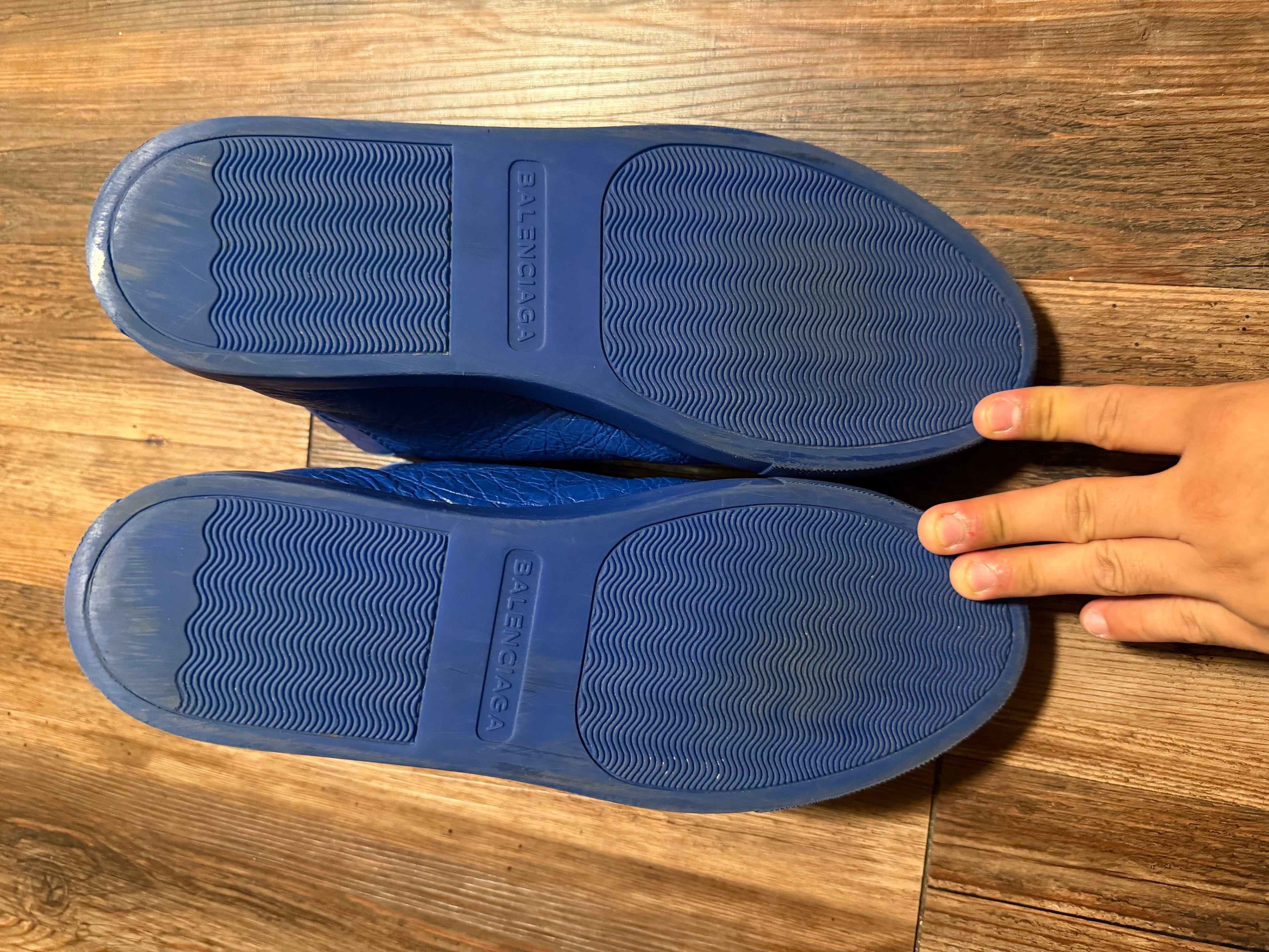 Balenciaga Arenas